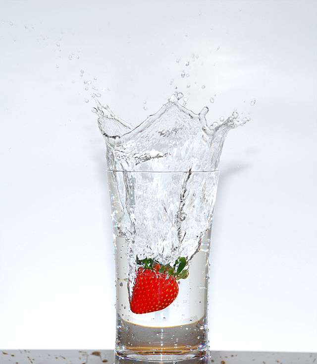 Source: http://en.wikipedia.org/wiki/Color_of_water